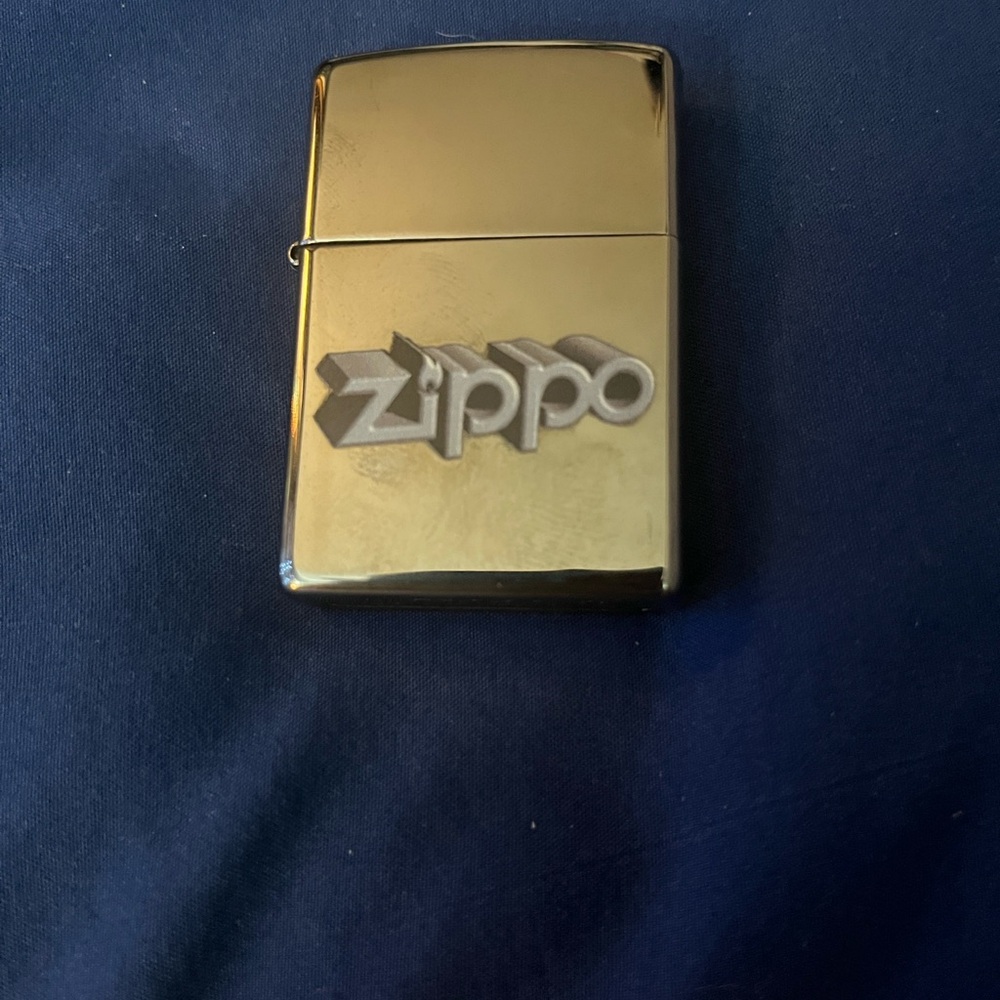 Zippo Classic Silver Lighter